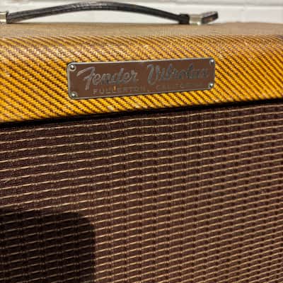 Fender Vibrolux 5F11 Narrow Panel 10-Watt 1x10" Guitar Combo All Original! 1960 - Tweed image 6