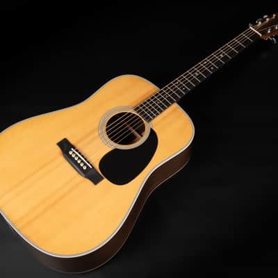 2011 Martin Standard Series D-28 - Natural | USA All Solid Dreadnought Acoustic Guitar 42.8mm Bone Nut | CoA OHSC image 5