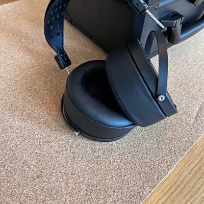 Audeze LCD-2 Classic - Black image 5