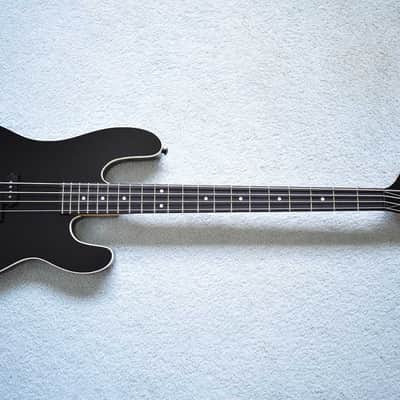 1983 Charvel San Dimas P-Bass - Featured In '83 Catalog - Gloss Black image 2