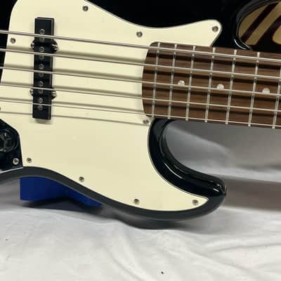 Squier Affinity Series J-Bass Jazz Bass 5-String Electric Bass image 6