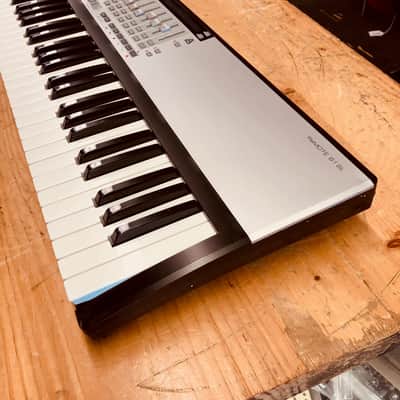 Novation Remote 61SL Midi Controller image 3
