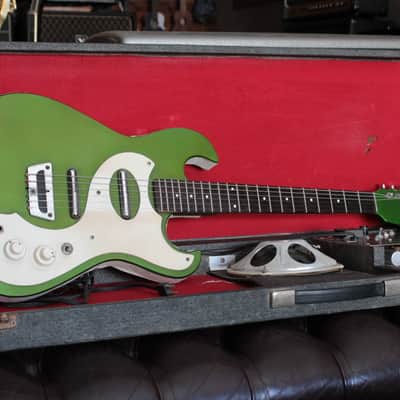Silvertone 1457 Amp in Case 1964 - Green image 7