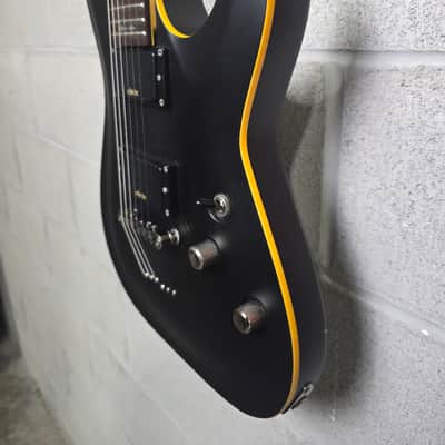 Schecter Demon-6 2014 - 2017 - Aged Black Satin with Hard Case image 4