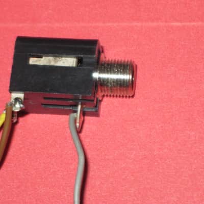 2 lite use genuine Boss INPUT jacks (for compact sized pedals) +nuts,washers,wires (+3 extra wires & 2 zip ties) BOTH jacks have brown,gray,yellow wires attached, work fine, from 2000s (can be used on most other year Boss pedals) NO: pedal(s), other parts image 4
