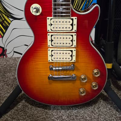 2002 Epiphone Ace Frehley Signature Les Paul 1997 - 2006 - Heritage Cherry Sunburst image 1