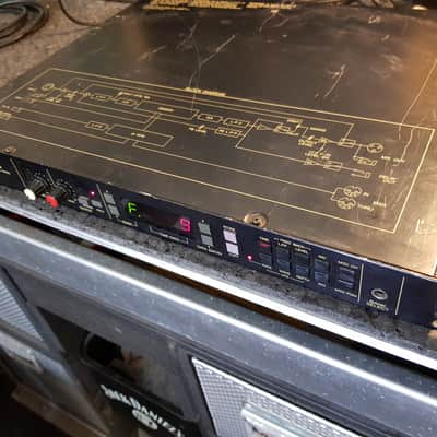 Yamaha  D-1500 vintage digital studio delay 1985