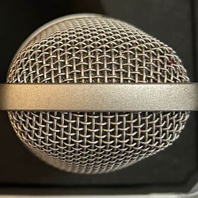 Shure KSM32 Cardioid Condenser Microphone 1998 - Present - Champagne image 6