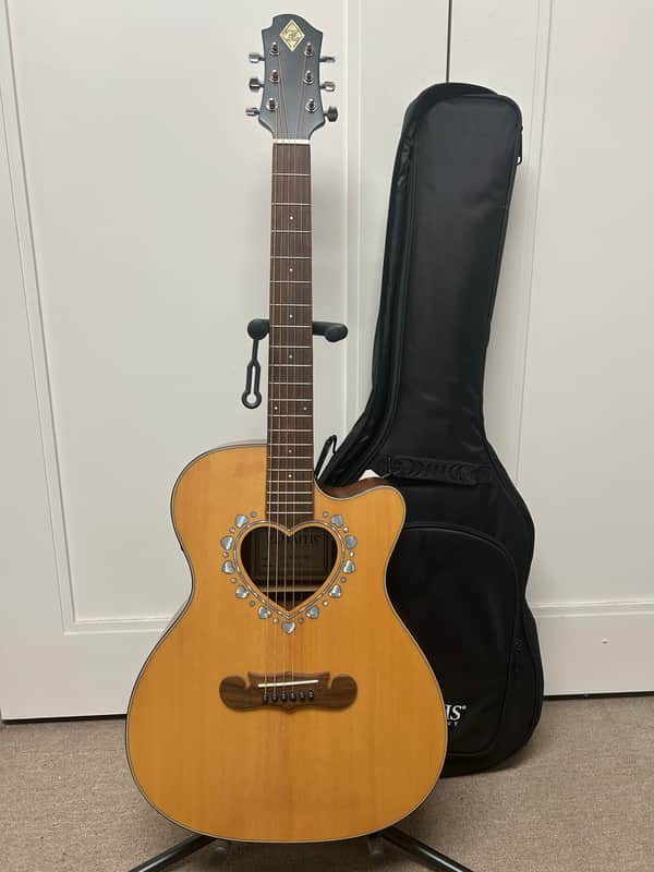 Zemaitis CAF-80HCW-NAT Acoustic Guitar w/Electronics - Natural image 1