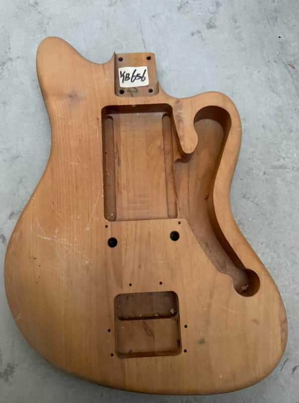 Alder wood Guitar Jazzmaster Style Body image 1