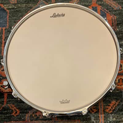 Ludwig 6.5” x 14” Classic Maple Snare Drum - Tri-Band Red & Gold Sparkle image 9