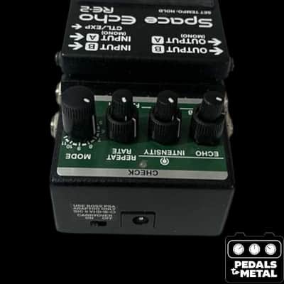 Boss RE-2 Space Echo 2022 - Present - Black / Green - X18414 image 3