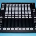 Native Instruments MASCHINE JAM Production & Sequencing Controller