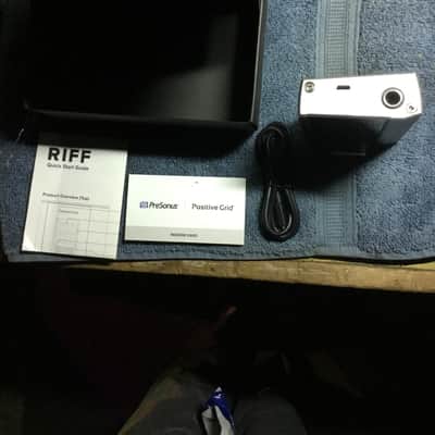 Positive Grid RIFF USB Guitar Audio Interface 2023 - Present - Black image 3