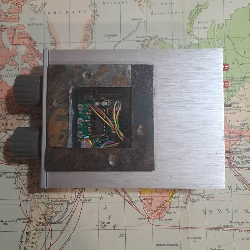 Phototheremin noise/drone synth (Handmade by @biokodein) 2026 - Aluminium image 1
