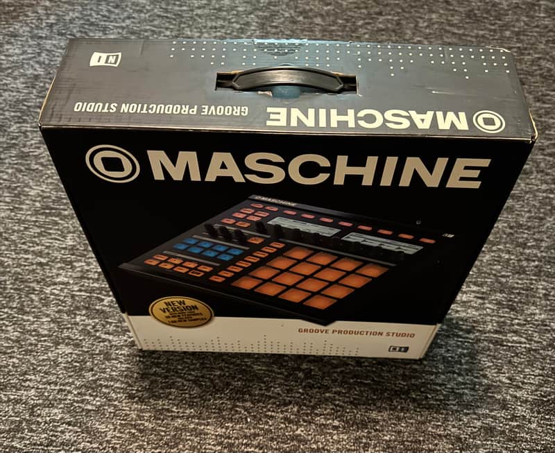 Native Instruments Maschine 2000s - Black image 1