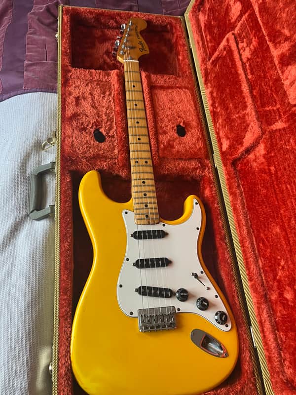 Fender Strat 1979 - Monaco Yellow image 1