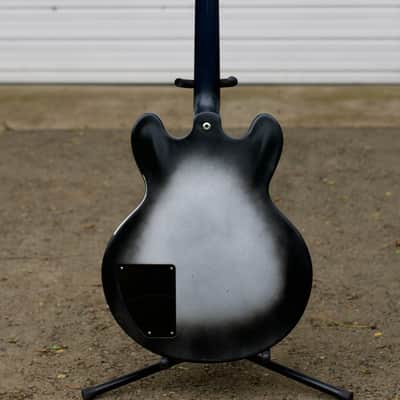 Custom 2013 Gibson ES-335 Studio – FVKDPN #002 (One-of-a-Kind) Delonge 333 Influenced image 9