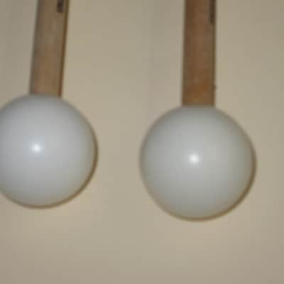 ONE pair new old stock (with packaging) Malletech OR45B Orchestra Series Mallets (Bells, Xylophone, Glock and multi-percussion) 1 and 1/8" Hard Heavy White Ball Heads, Orchestra Length Birch Handles (from around 2019) Made in USA image 18