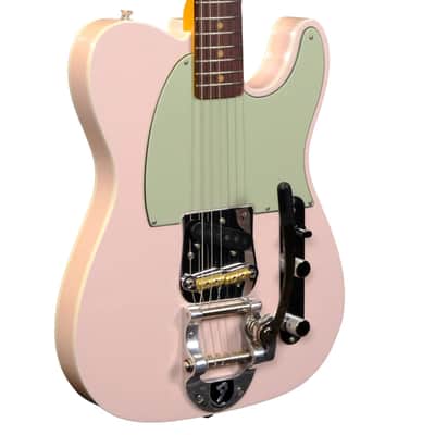 Mint Fender 1963 Esquire® Custom Bigsby® DLX Closet Classic - Faded Shell Pink image 5