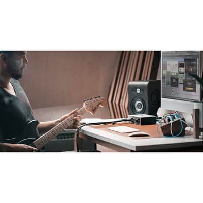 Universal Audio VOLT-2 All-Metal USB Audio Interface with Mic, Line, and Instrument Inputs for Mac, PC, IPad, and IPhone image 4