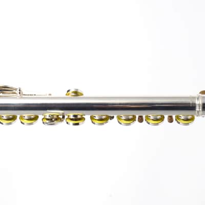 Yamaha Model YFL-462H Intermediate Flute SN K34319 EXCELLENT image 22