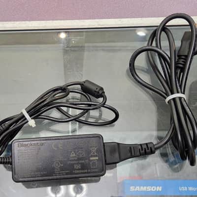 Blackstar Super Fly Bluetooth Portable Guitar/Mic Amp with Battery and Carry Bag image 10