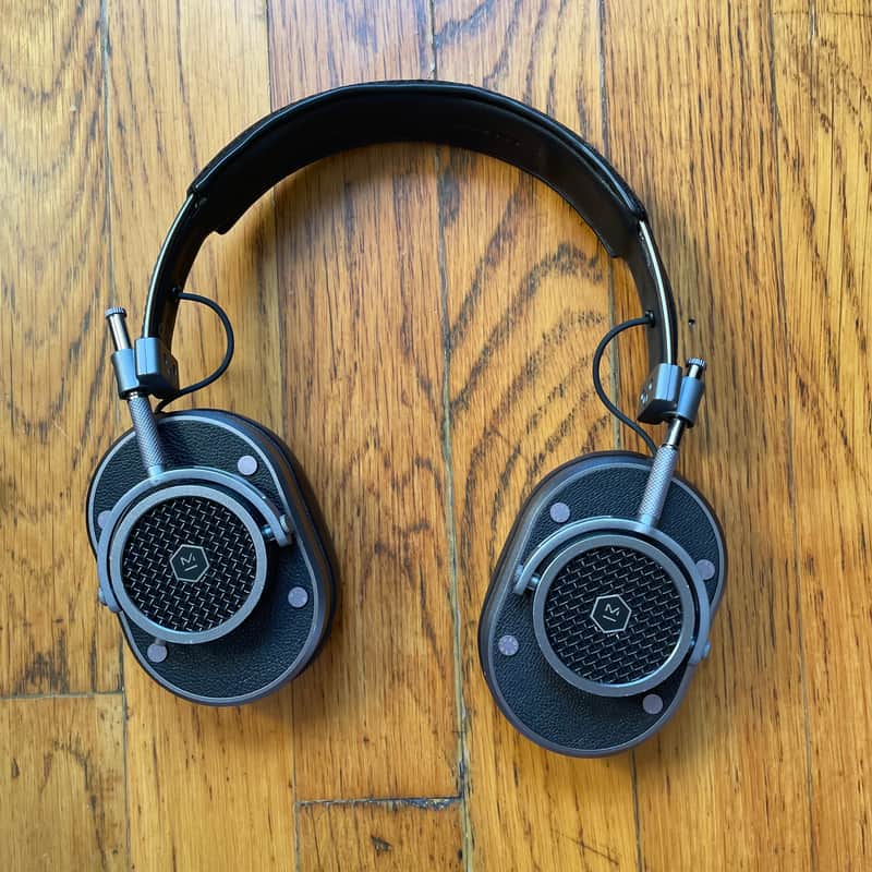 Master & Dynamic MH40 - Black & Gun Metal Wired Headphones image 1