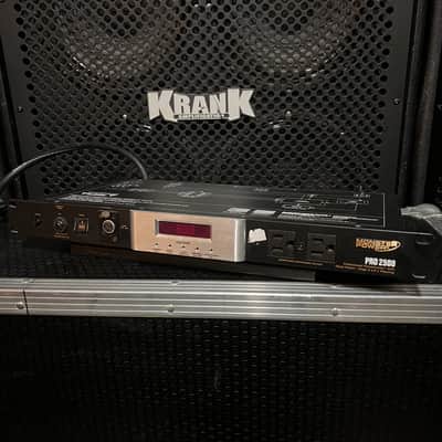 Monster Power Pro 2500 2004 - Black image 2