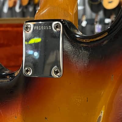 Fender Stratocaster Fullertone '62 Vintage Reissue - 1984 - repainted image 9