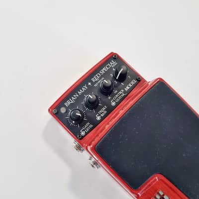 DigiTech Brian May Red Special image 3