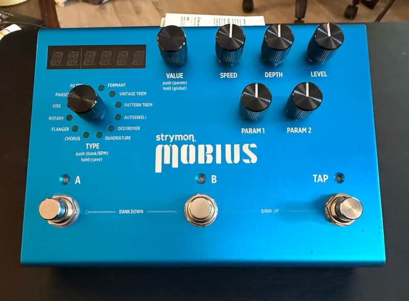 Strymon Mobius