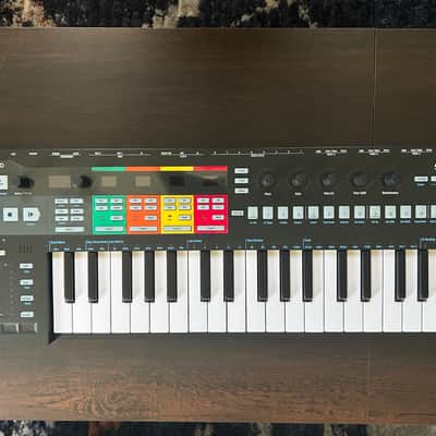 Arturia KeyStep Pro 37-Key MIDI Controller 2020 - 2021 - Black