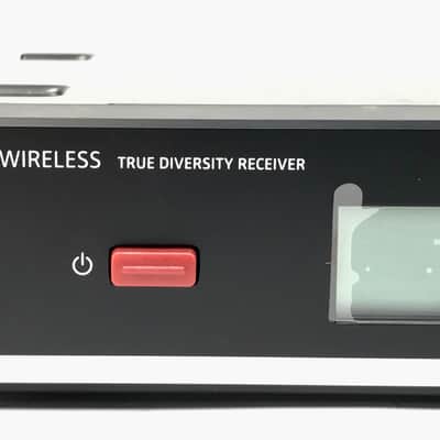 Sennheiser XS Wireless EM10/SK20 Lavalier Microphone System image 3