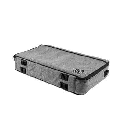 Gator Vertex GV-TC2313-GB Tour Compact 23" x 13" Pedalboard w/ Padded Gig Bag image 3