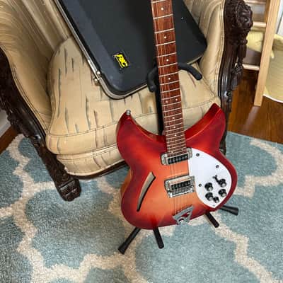 Rickenbacker 330 1990 - 2011 - Fireglo image 1