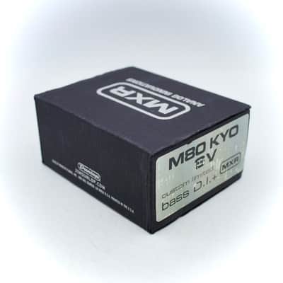 MXR M80 Bass DI + Bass Preamp Distortion Limited Silver With Original Box Guitar Effect Pedal AB18Z992 image 13