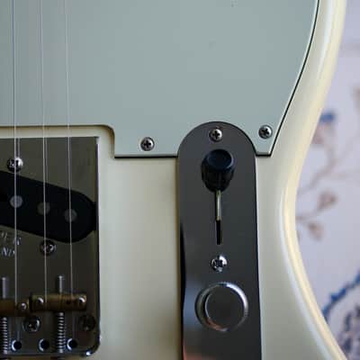 Fender Limited Edition American Standard Offset Telecaster 2016 - Olympic White image 16