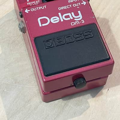 Boss DM-3 Delay Green Label 1984 - 1986 - Red image 1