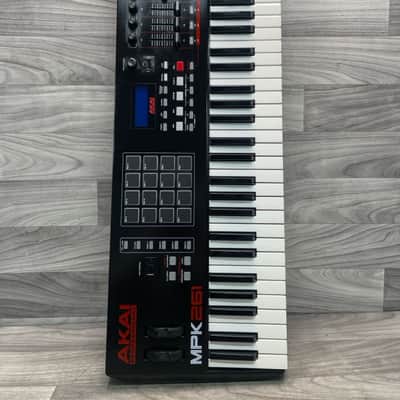 Akai Keyboard Mpk261