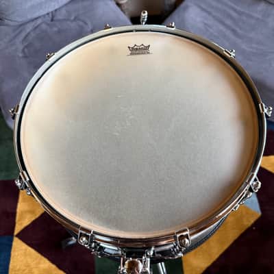 Pearl PHP-1440/101 8-Ply Maple 4x14" Philharmonic Concert Snare Drum 2018 - 2019 - Gloss Walnut image 5