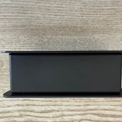 Radial Highline Stereo Passive Line Isolator 2024 - Present - Black image 8