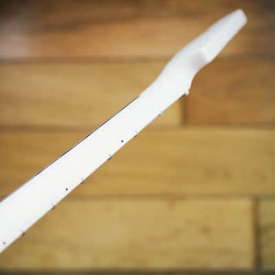 Telecaster Neck – Maple | Unfinished | 21 Frets | Bone Nut image 6