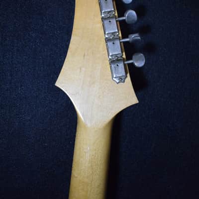 Wurlitzer Cougar 1966 "Sunburst" image 10
