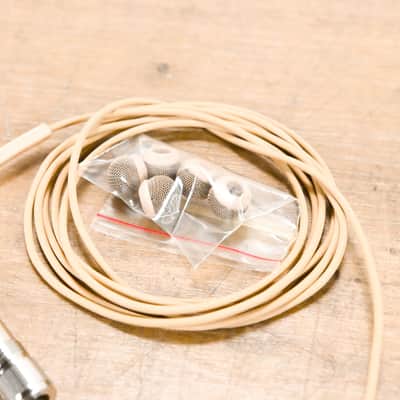 Sennheiser MKE 2 Lavalier Lapel Mic w/ Locking 3.5mm Connector - Beige CG012BD image 4