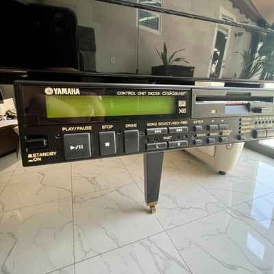 Yamaha DGP1 Disklavier Mark II 2001 - Polished Ebony image 8