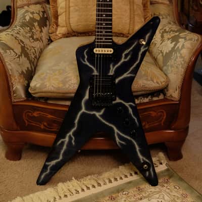 Washburn Dimebag D3 USA Dimebolt Guitar image 3