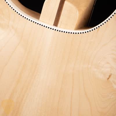 Rickenbacker 4005V - Maple Glo image 11