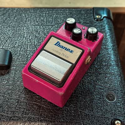 Ibanez AD-9 Analog Delay 1984 - Hot Pink image 1
