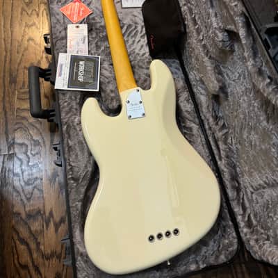 Fender American Professional II Jazz Bass with Rosewood Fretboard - Plek Pro - Olympic White image 4